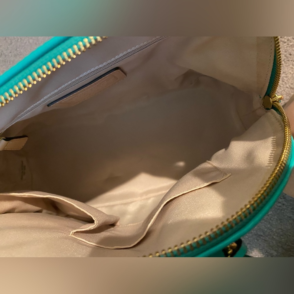 Coach Peyton Cora Domed Satchel- Green - Picture 4 of 7